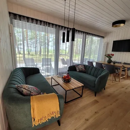 Дом отдыха House Trimpas Ungeni